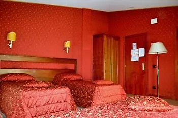 Shasa Hotel