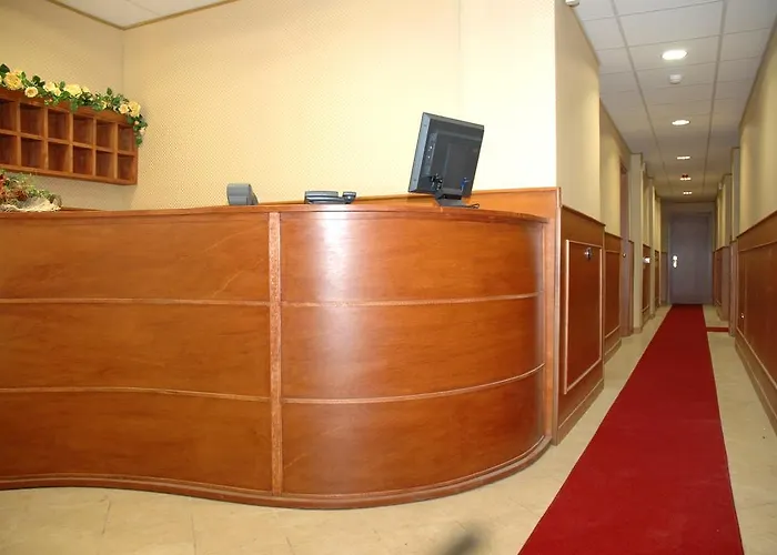 Shasa Hotel 3*